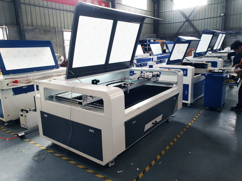 2025最暢銷的亞克力激光切割機