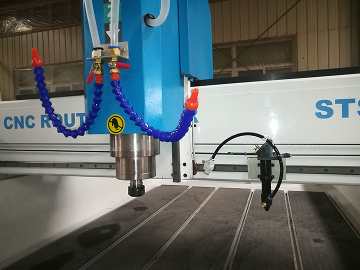 全自動(dòng) 4x8 Stone數(shù)控墓碑機(jī)