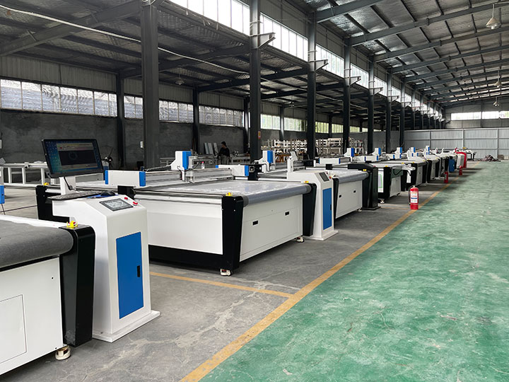 2025最暢銷振動(dòng)刀切割機(jī)