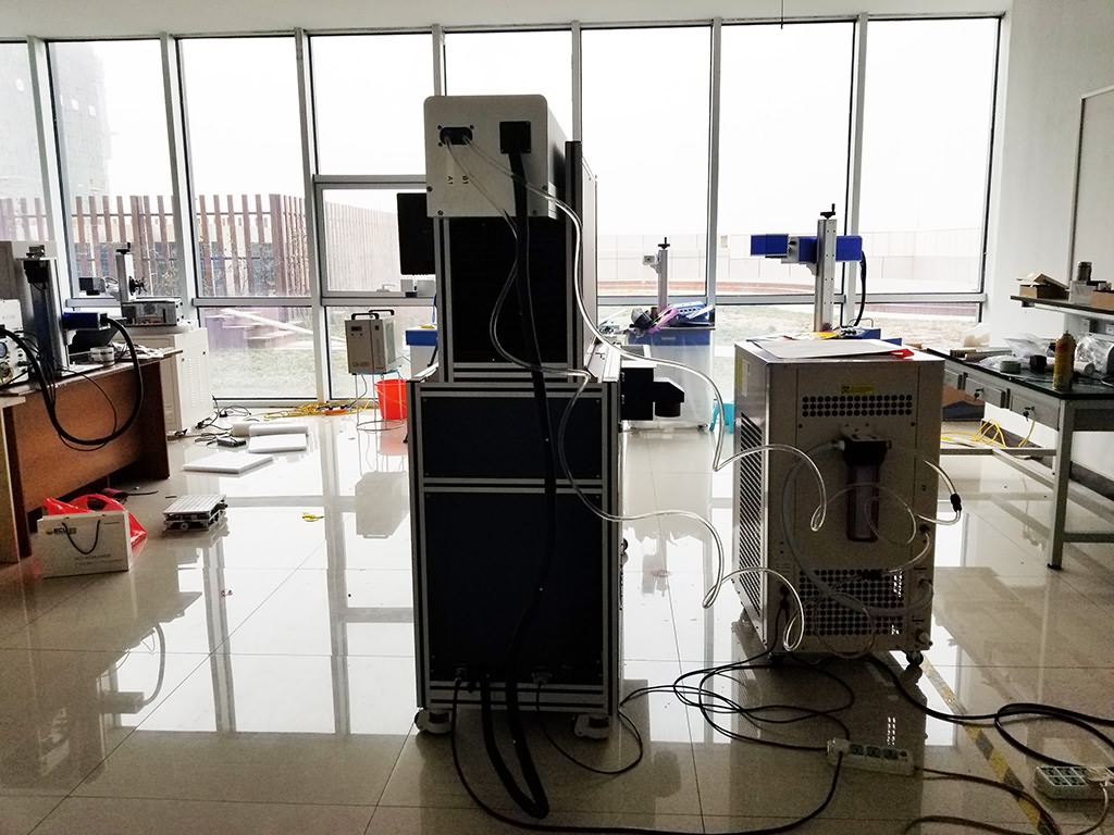 3D動態(tài)聚焦射頻 CO2 激光雕刻切割機