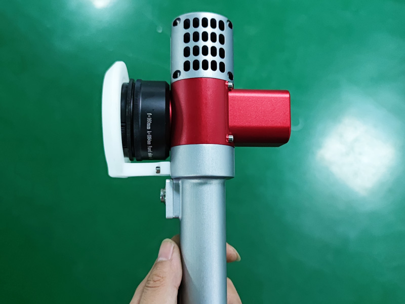 實(shí)惠價格 100W 背包式激光清洗機(jī)出售