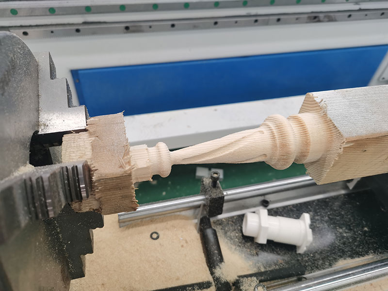 鼓式自動換刀裝置數(shù)控銑床項(xiàng)目