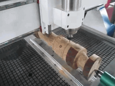 4x8ft Wood數(shù)控雕刻機，帶第四軸旋轉雕刻