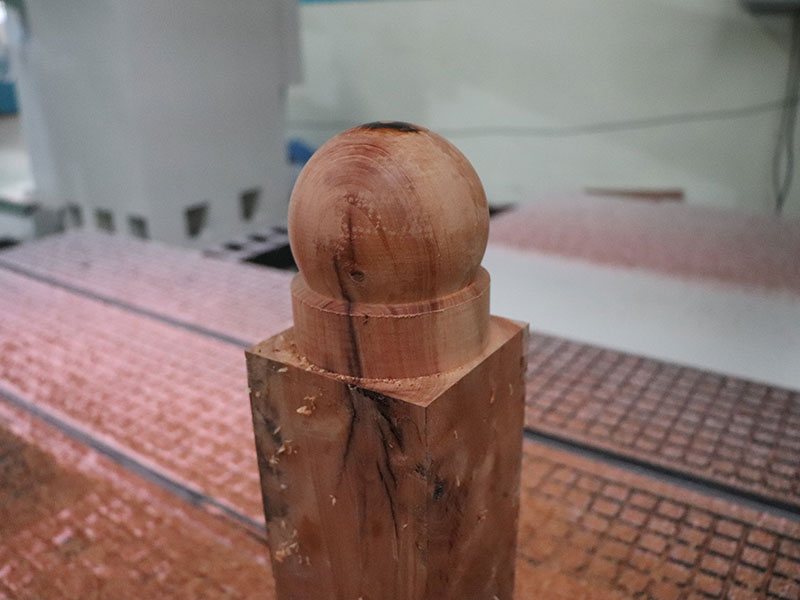 2025最暢銷的五軸數(shù)控雕刻機(jī)