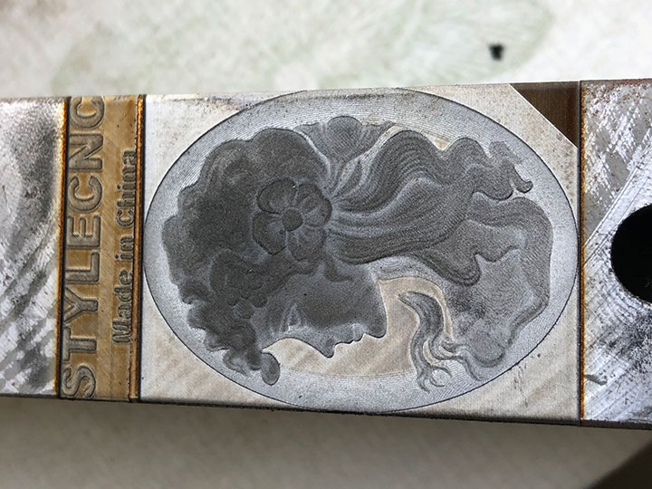 3D硬鋼上的激光壓花