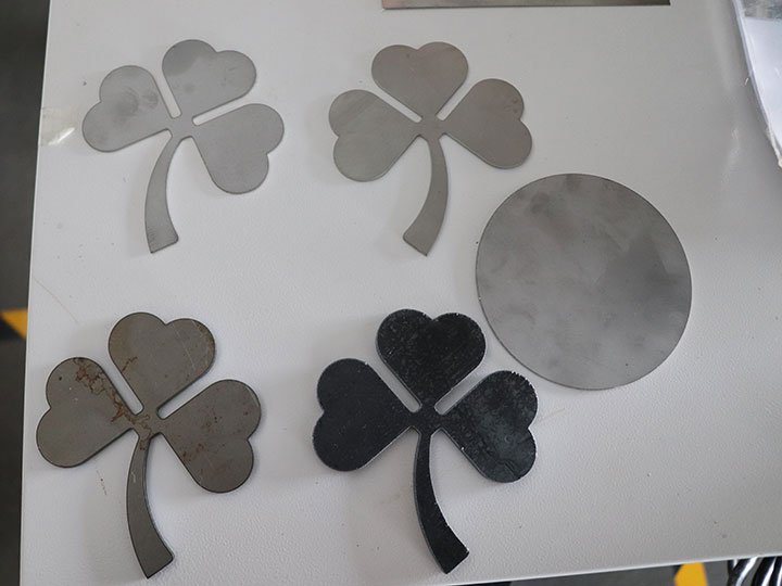 平板激光金屬切割機(jī)切割不銹鋼