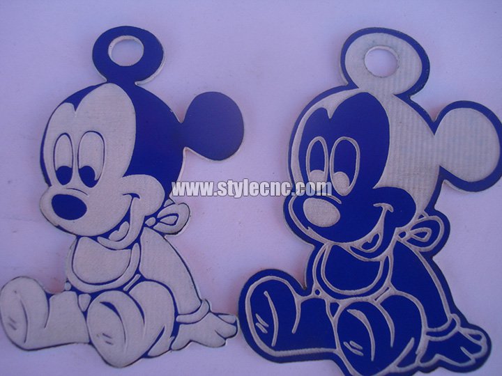 業(yè)余愛(ài)好塑料雕刻切割項(xiàng)目的激光雕刻機(jī)