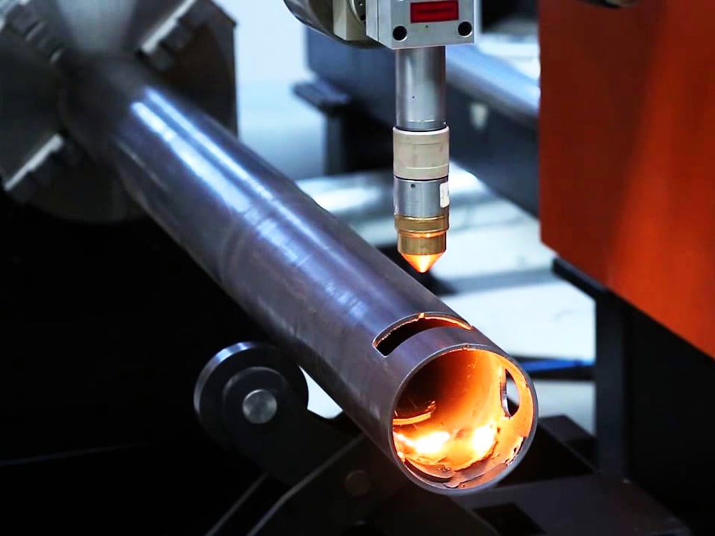 自動(dòng)等離子切割機(jī)切割圓形金屬管