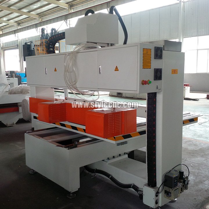 四軸旋轉(zhuǎn)數(shù)控銑床