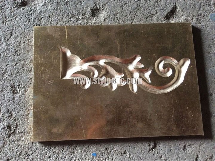 2x3 臺(tái)式小型數(shù)控石材雕刻機(jī)出售