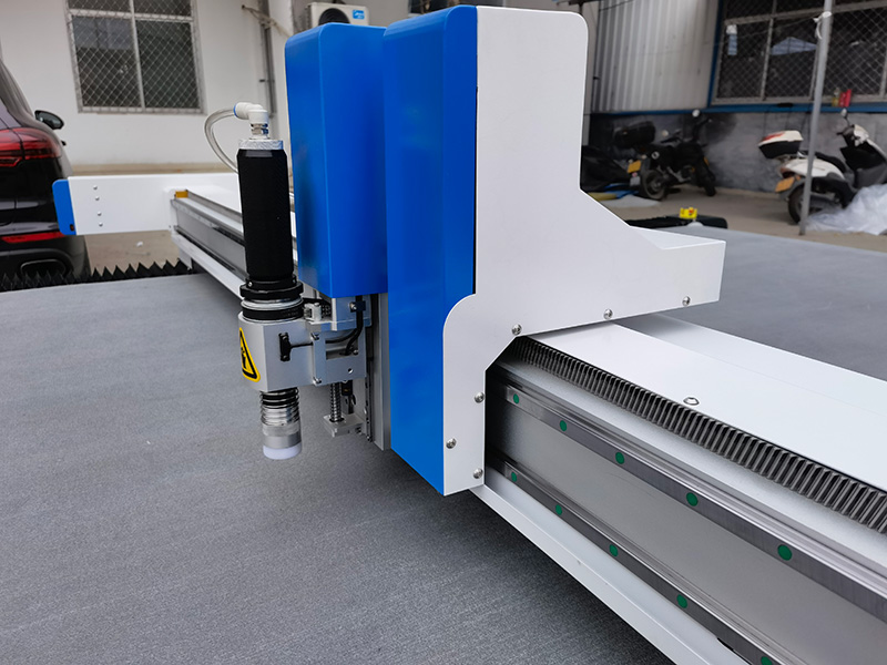 2025最暢銷振動(dòng)刀切割機(jī)