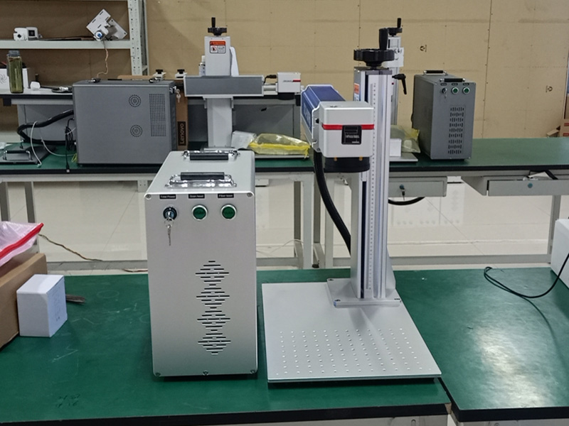 彩色光纖激光雕刻機