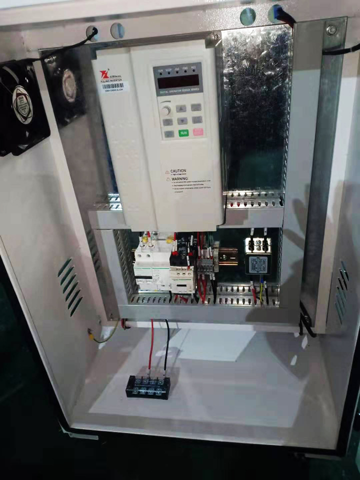 玻璃切割雕刻數(shù)控雕刻機電箱