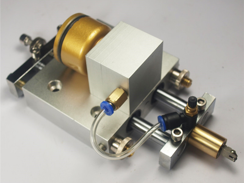 4x8 玻璃切割雕刻數(shù)控雕刻機出售