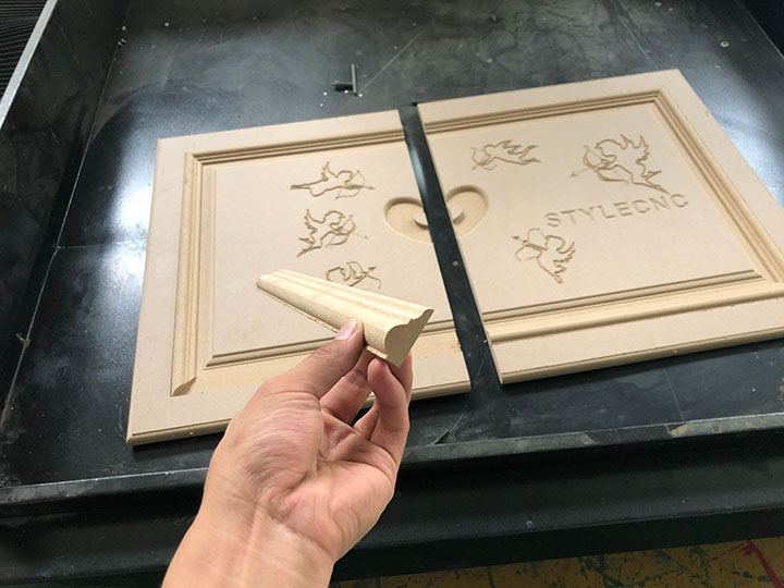 自動(dòng)換刀數(shù)控木工加工中心