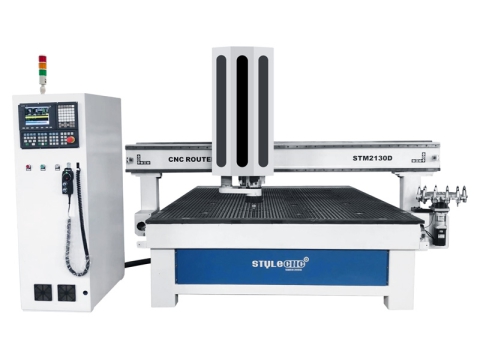 自動換刀數(shù)控木工加工中心 自動換刀數(shù)控木工加工中心