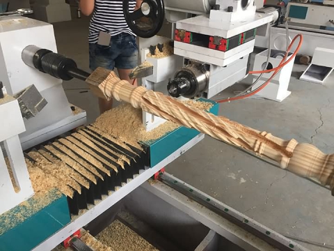 數(shù)控木工車床拉削樓梯扶手