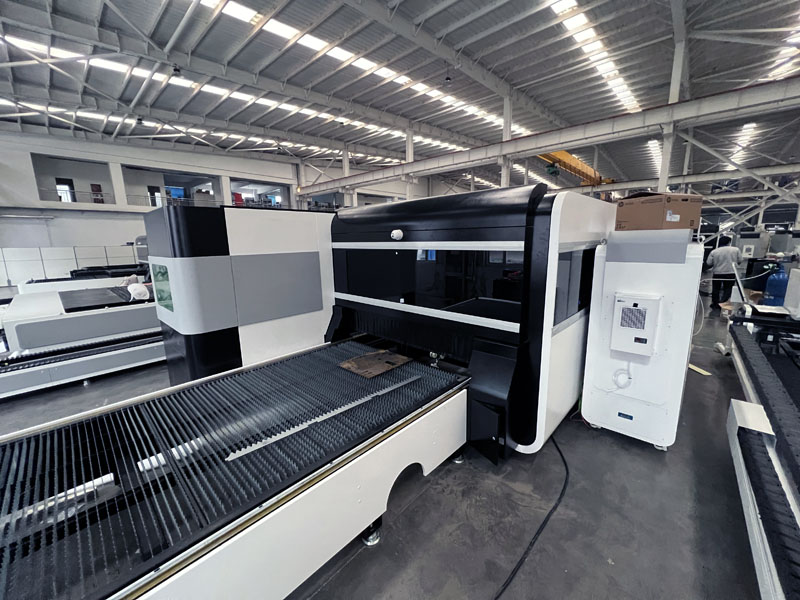 雙切割工作臺(tái)