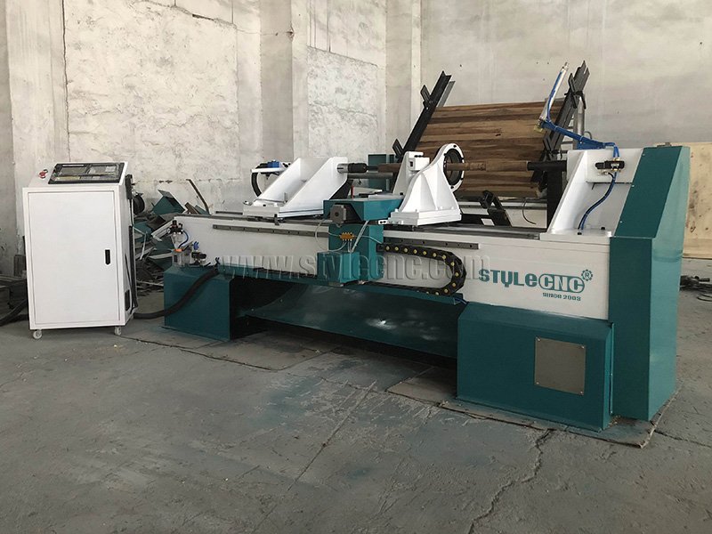 自進給數(shù)控木工車床