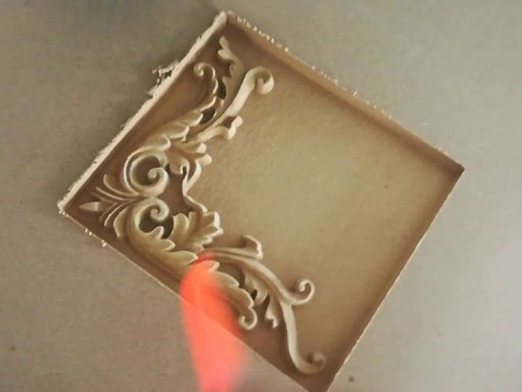 4x8數(shù)控木工雕刻機3D使用真空吸盤進行浮雕