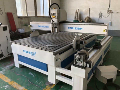 初學(xué)者如何使用帶旋轉(zhuǎn)第四軸的數(shù)控雕刻機？