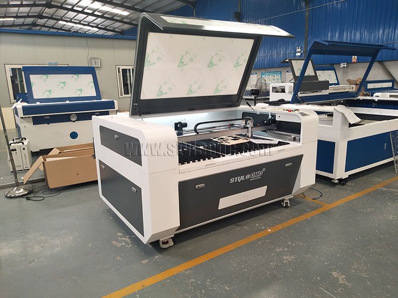 CO2 激光設(shè)備 CO2 激光設(shè)備