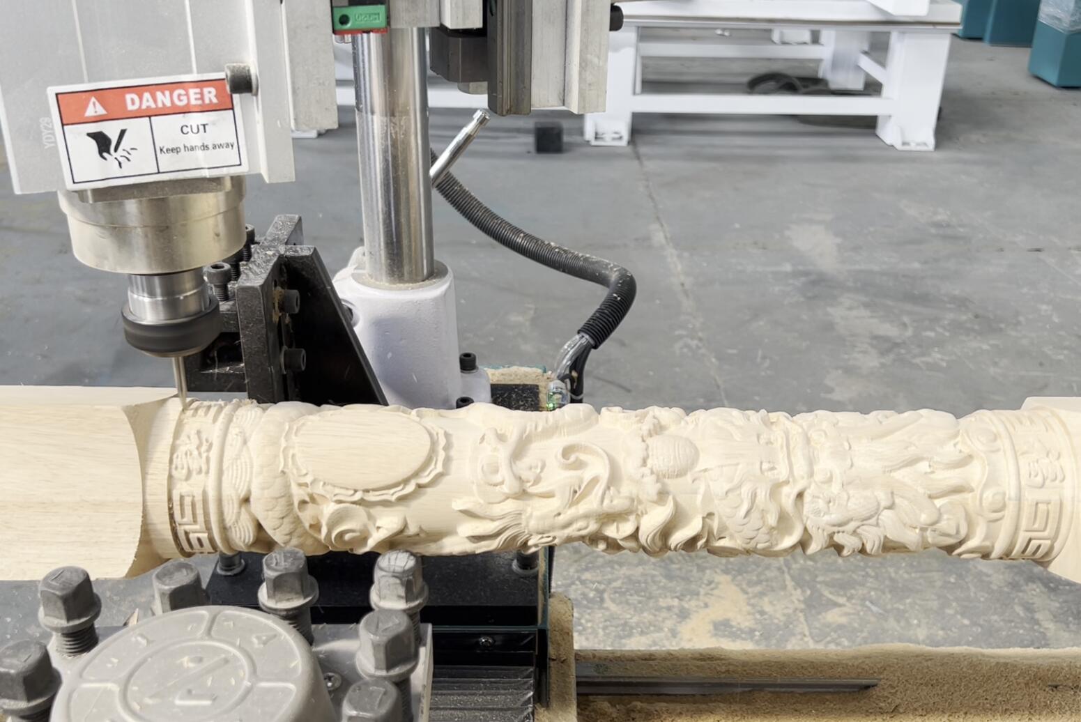 自動(dòng)換刀數(shù)控木工車床用于木工車削項(xiàng)目