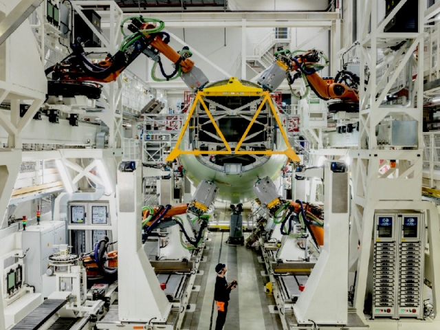 3D航空航天焊接中的機(jī)器人激光焊接機(jī)