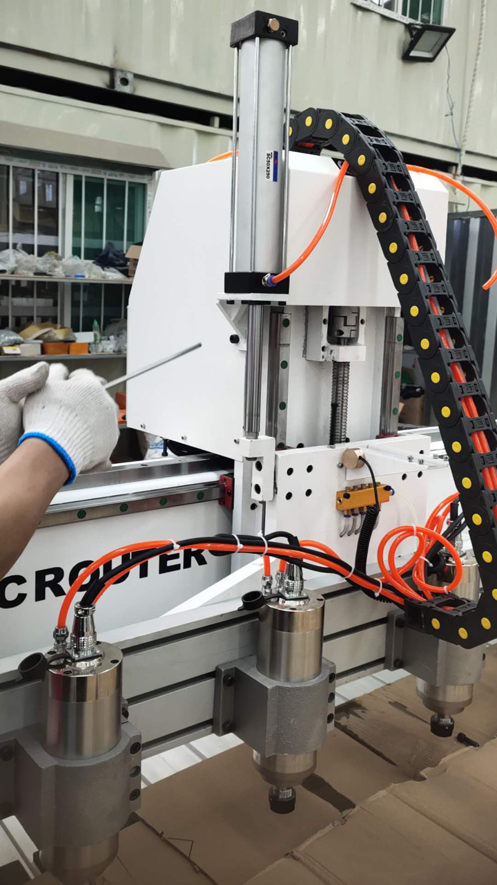 數(shù)控雕刻機(jī)4軸