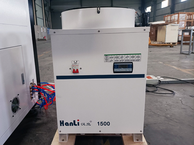 雙控冷水機(jī)組