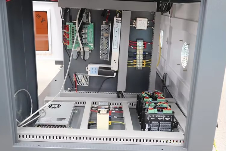 大型三軸龍門光纖激光打標(biāo)機電子柜