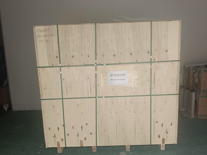 大型三軸龍門光纖激光打標(biāo)機套裝