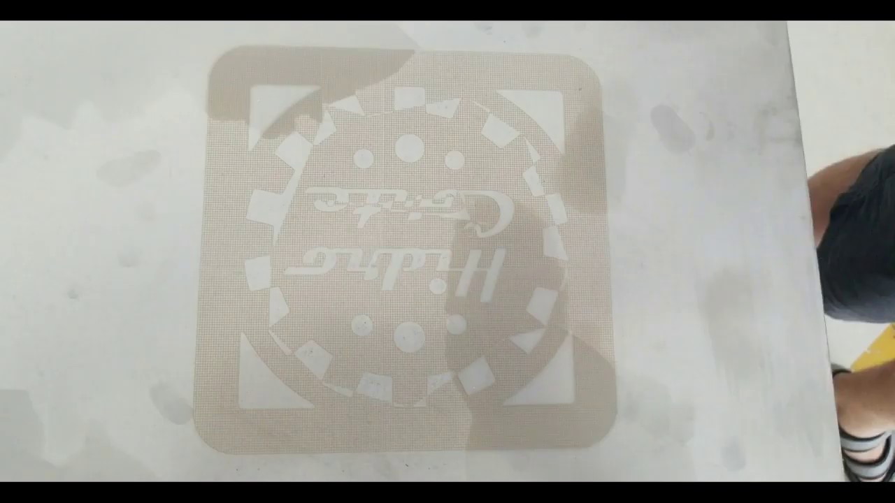 2025帶 XY 移動(dòng)工作臺(tái)的最佳預(yù)算光纖激光雕刻機(jī)