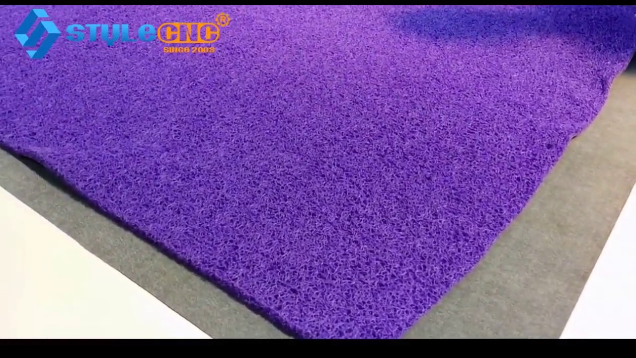 數(shù)控卷材汽車腳墊切割機(jī) 數(shù)控卷材汽車腳墊切割機(jī)