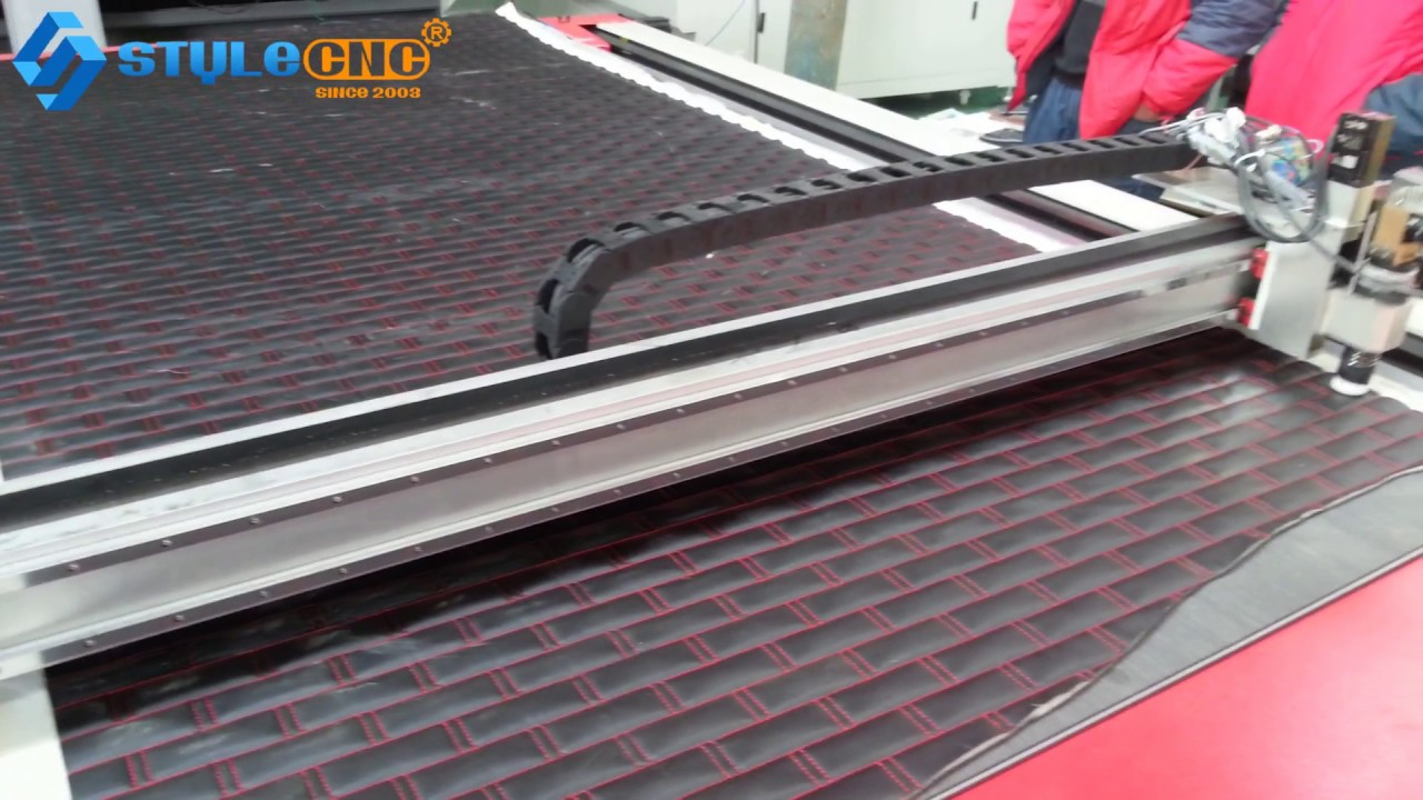 數(shù)控汽車(chē)座椅振動(dòng)刀切割機(jī) 數(shù)控汽車(chē)座椅振動(dòng)刀切割機(jī)