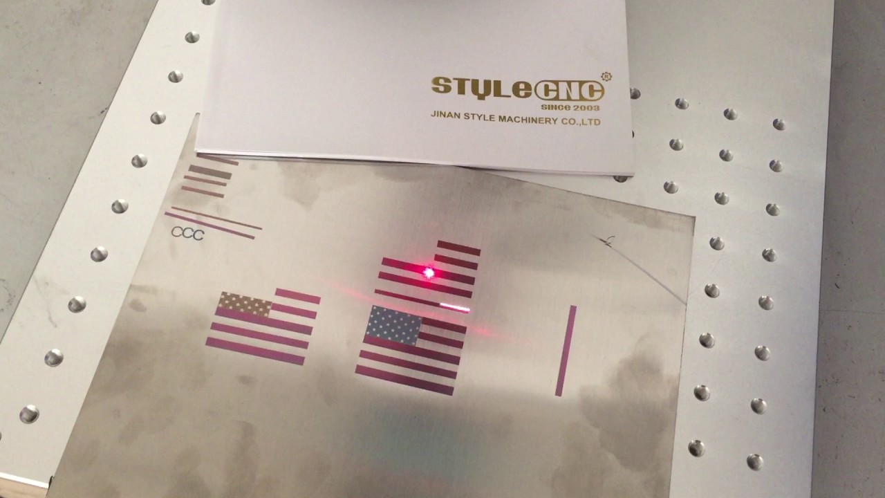 用于金屬加工的光纖激光雕刻打標(biāo)機 用于金屬加工的光纖激光雕刻打標(biāo)機